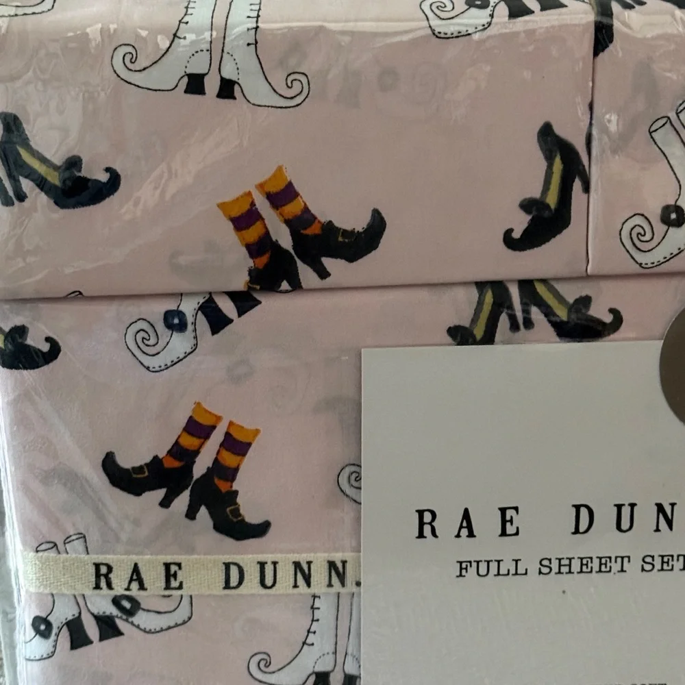 New Rae Dunn Pink Full Sheet Set Halloween witch shoes Boots